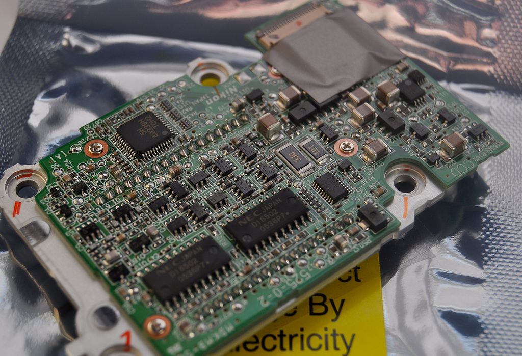 Nikon D70S CCD sensor